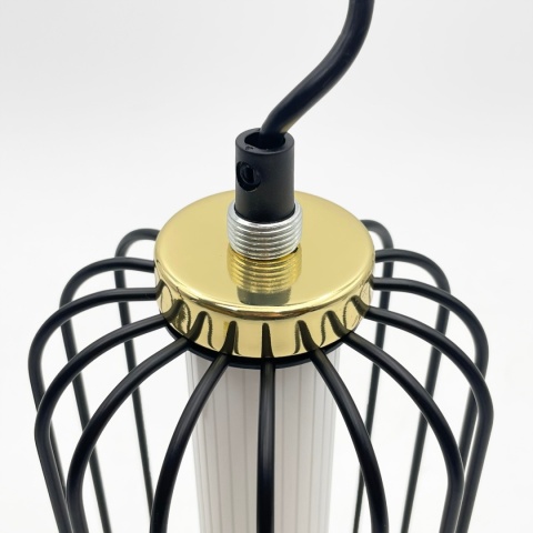 Nowoczesna lampa wisząca BONNIE 5W LED czarno-złota