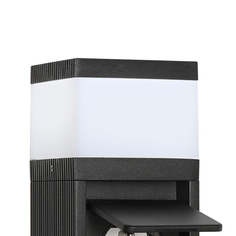 Nowoczesna lampa ogrodowa z gniazdkami VESPER 30CM czarna G9 IP44
