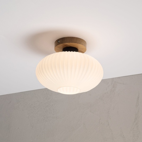 Nowoczesna lampa sufitowa HARMA z drewnem dębowym, szklany ryflowany klosz E27