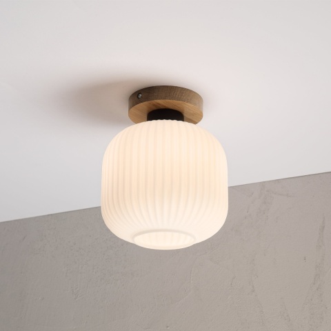 Nowoczesna lampa sufitowa HARMA z drewnem dębowym, szklany ryflowany klosz E27
