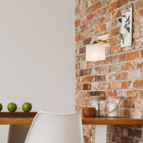 Kinkiet KLARA lampa 1-punktowa E14 złoty Kinkiet KLARA lampa 1-punktowa E14 złoty